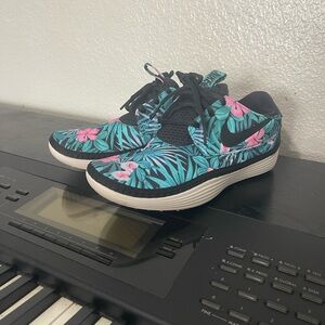 Nike men  Floral Print Sneakers - Black, Pink, Green